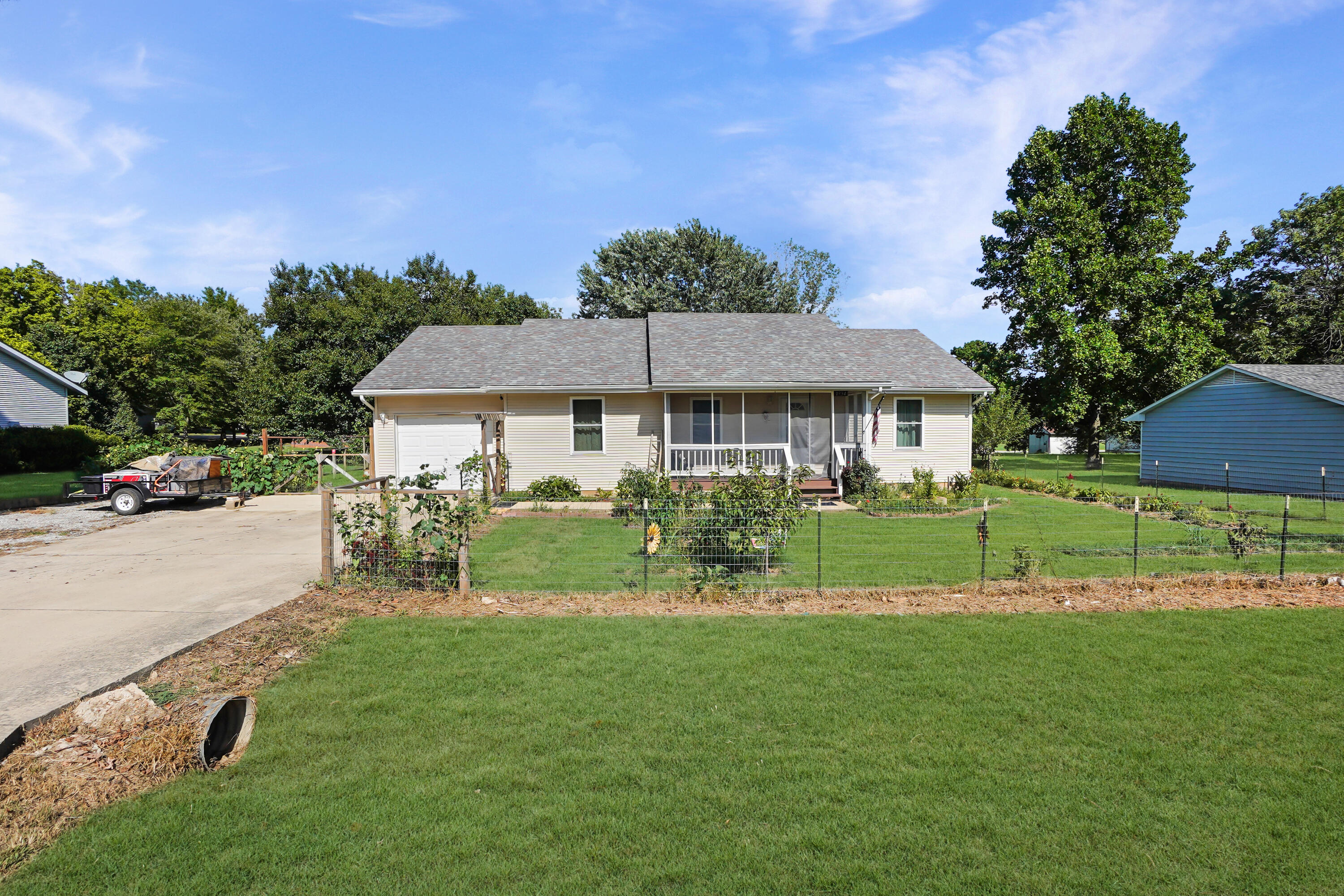 1934 Anne Drive