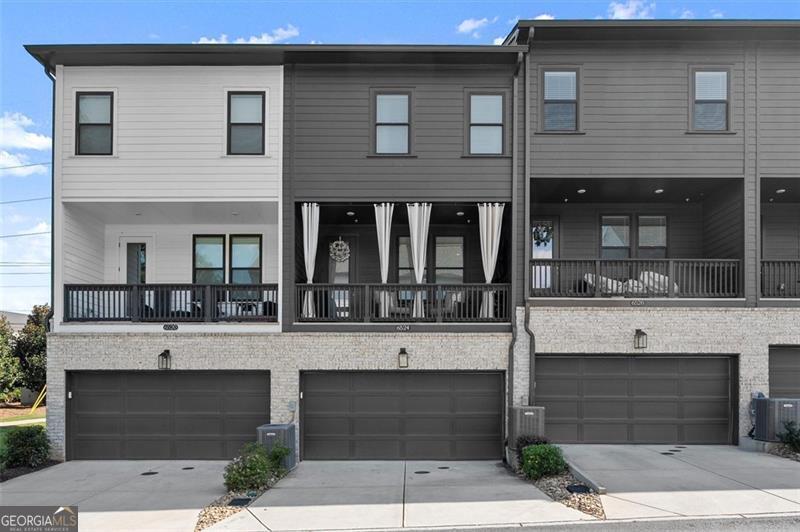6524 BEACON