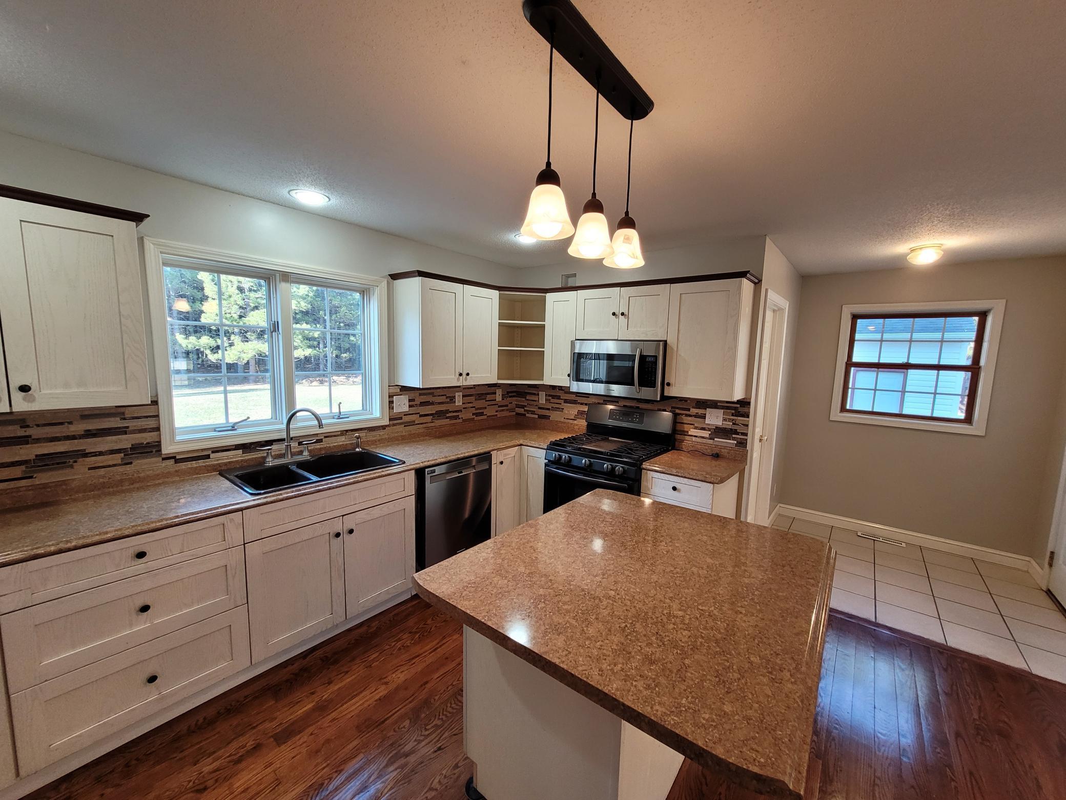 4119 Grant Valley Road NW