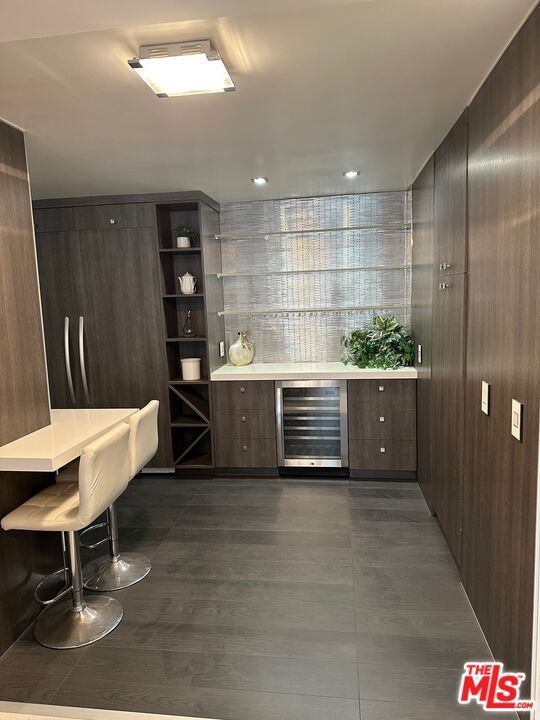 262 N Crescent Dr Unit: 2 E