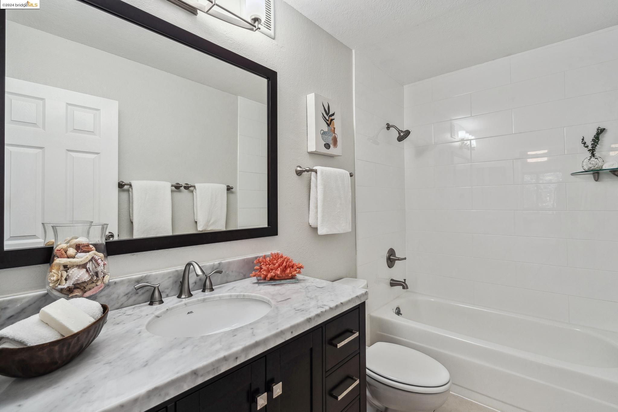 555 Pierce Street # 844