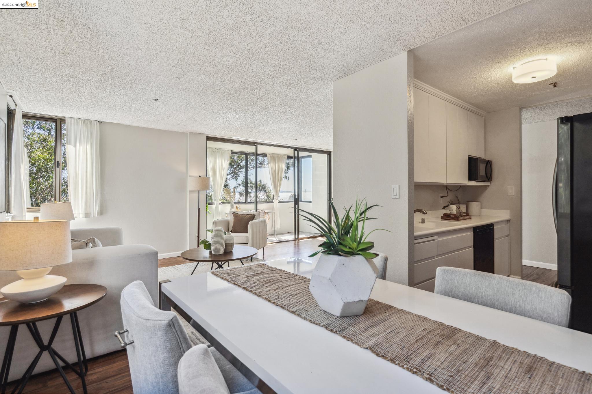 555 Pierce Street # 844