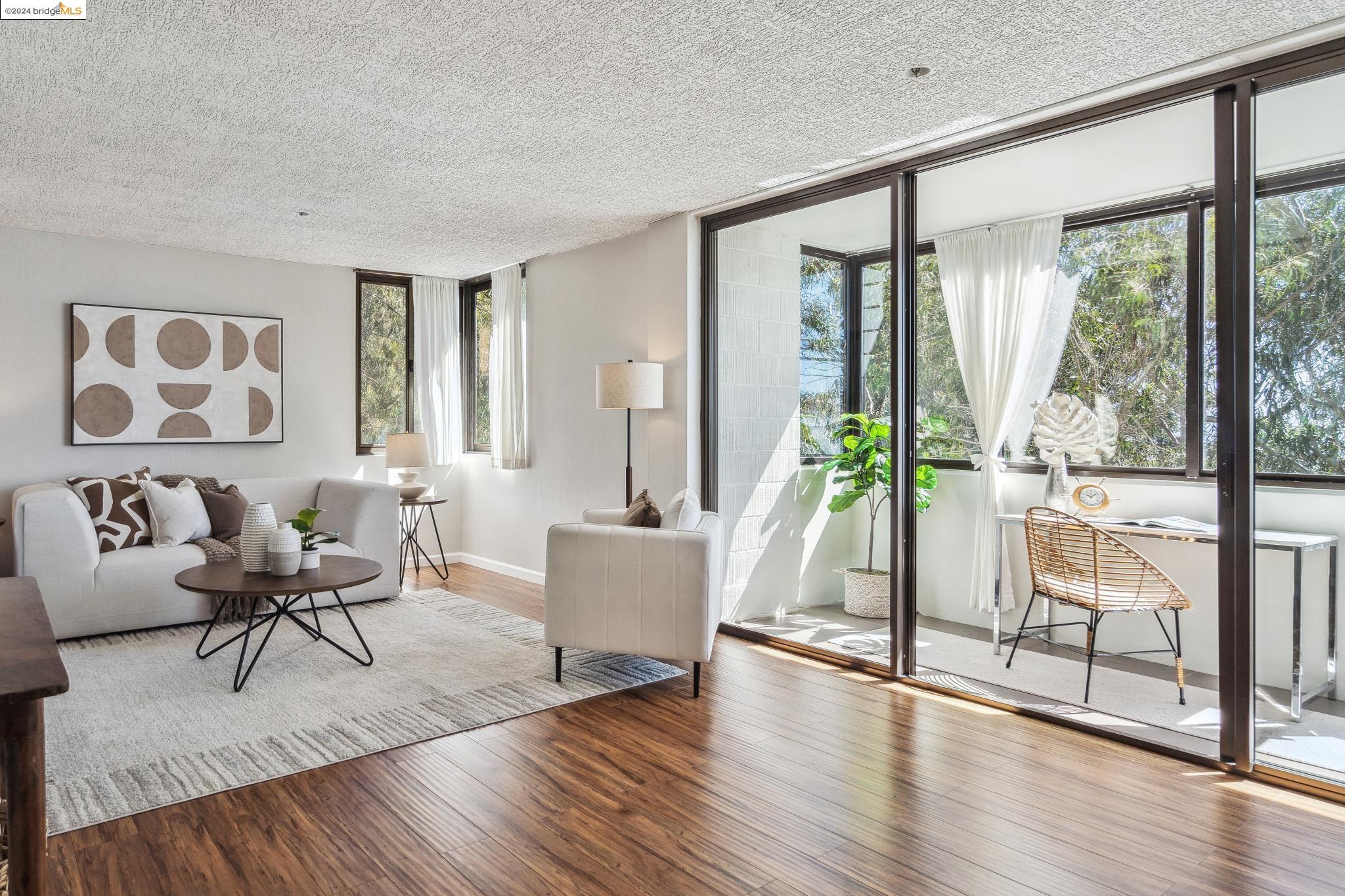 555 Pierce Street # 844