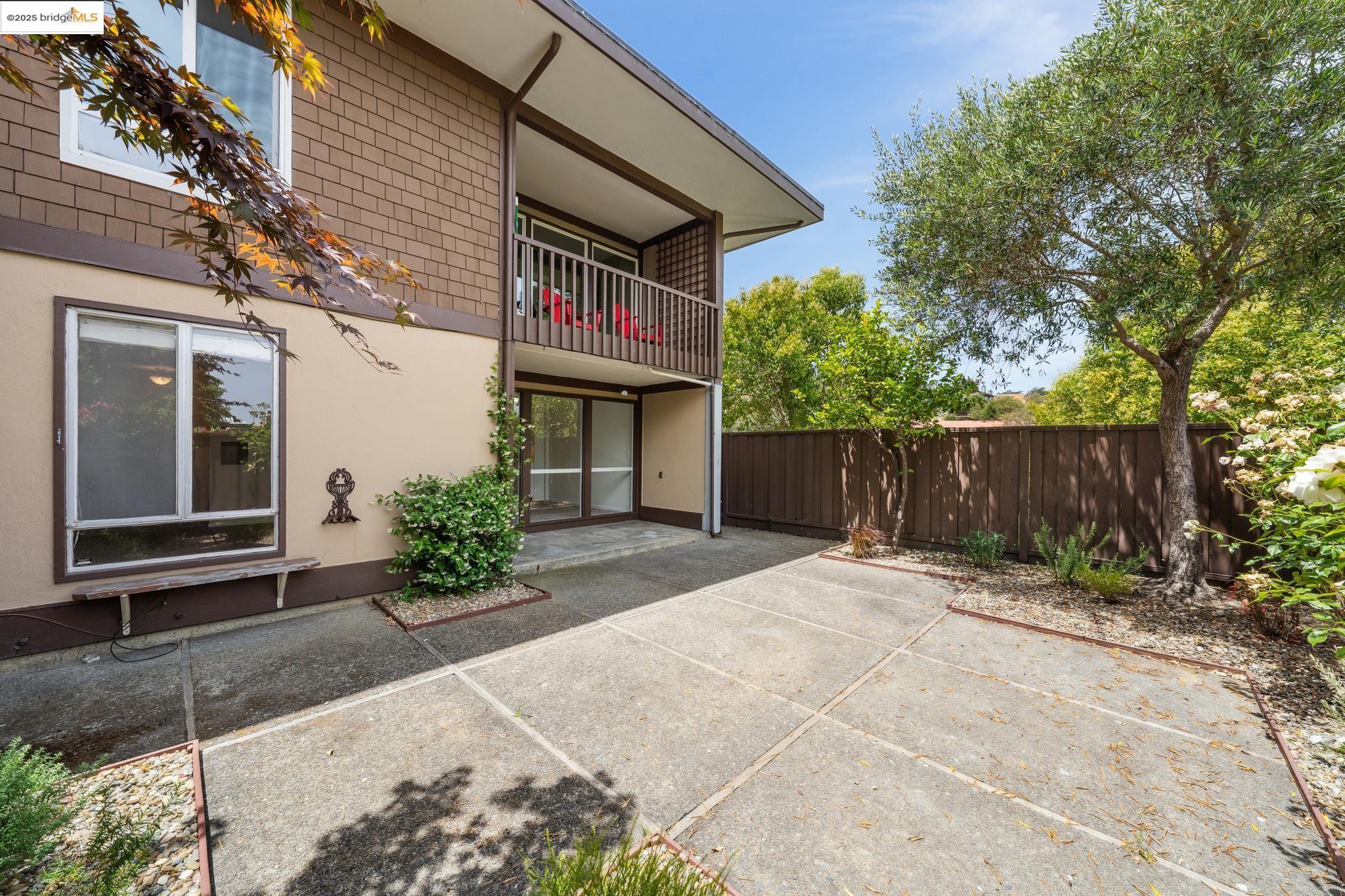 3 Forest Lane