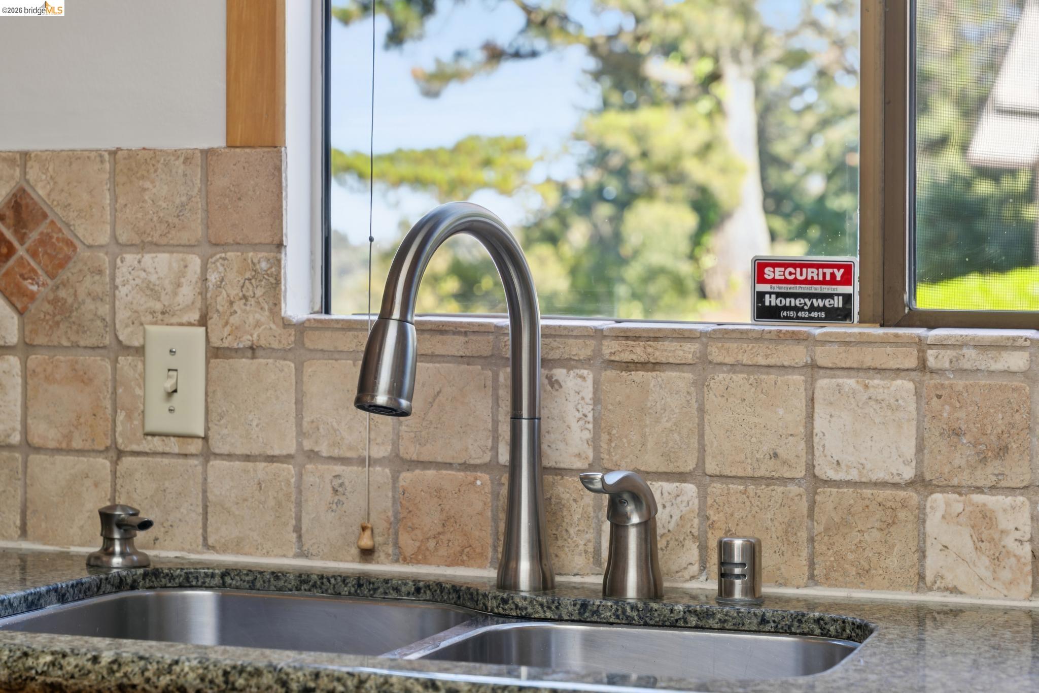 410 Grizzly Peak Blvd