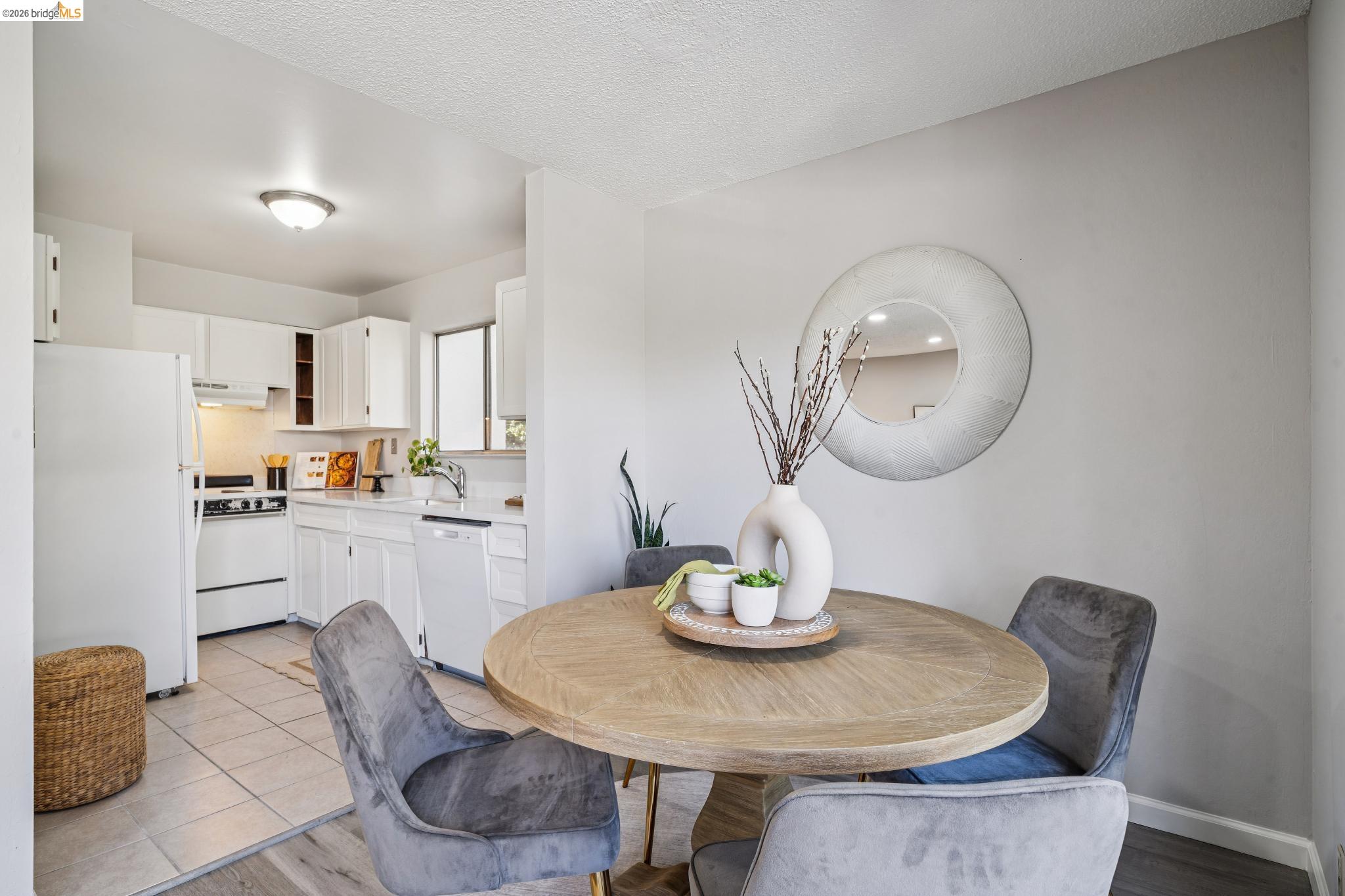 2614 Warring St # 6A