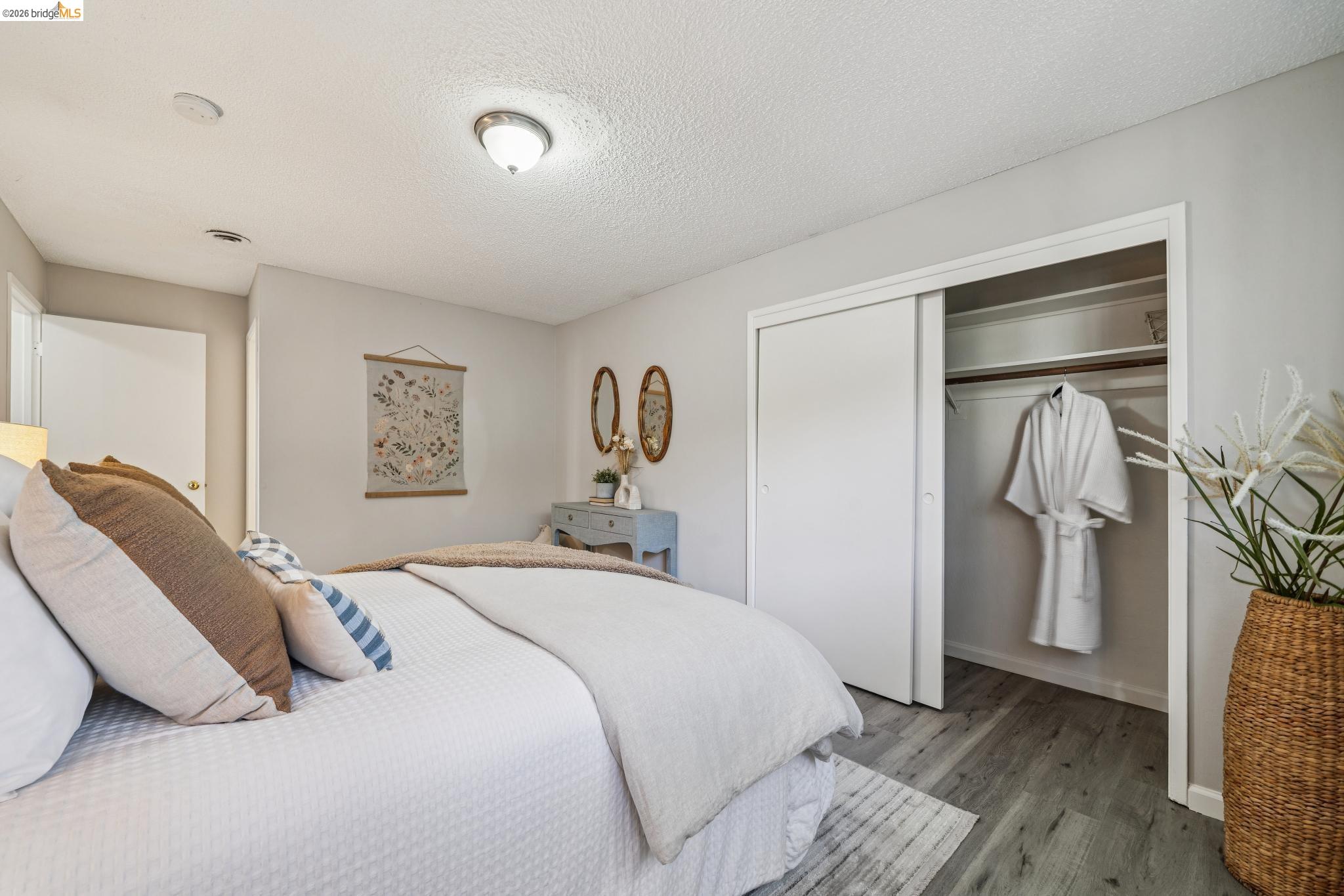 2614 Warring St # 6A