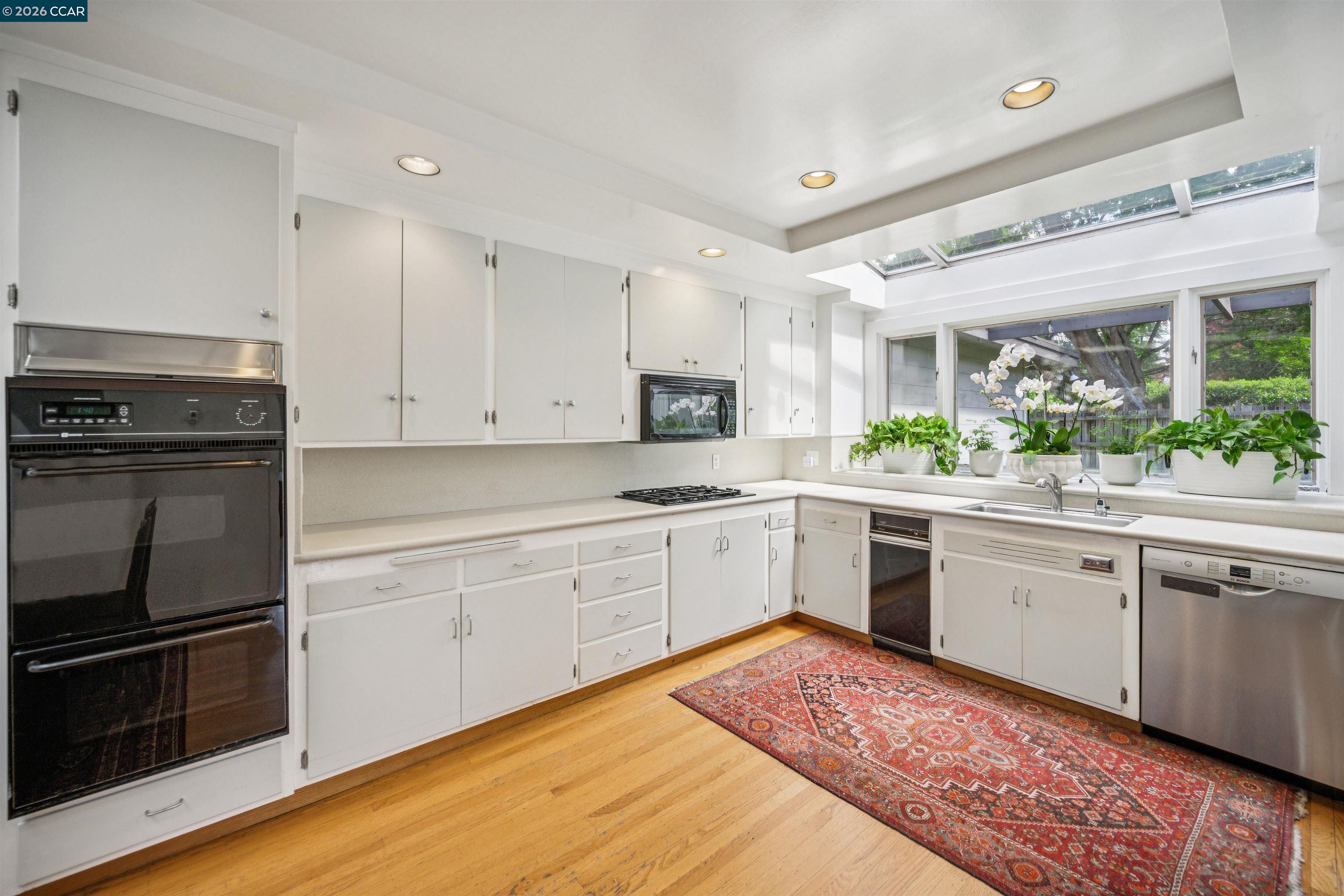 3814 Happy Valley Rd