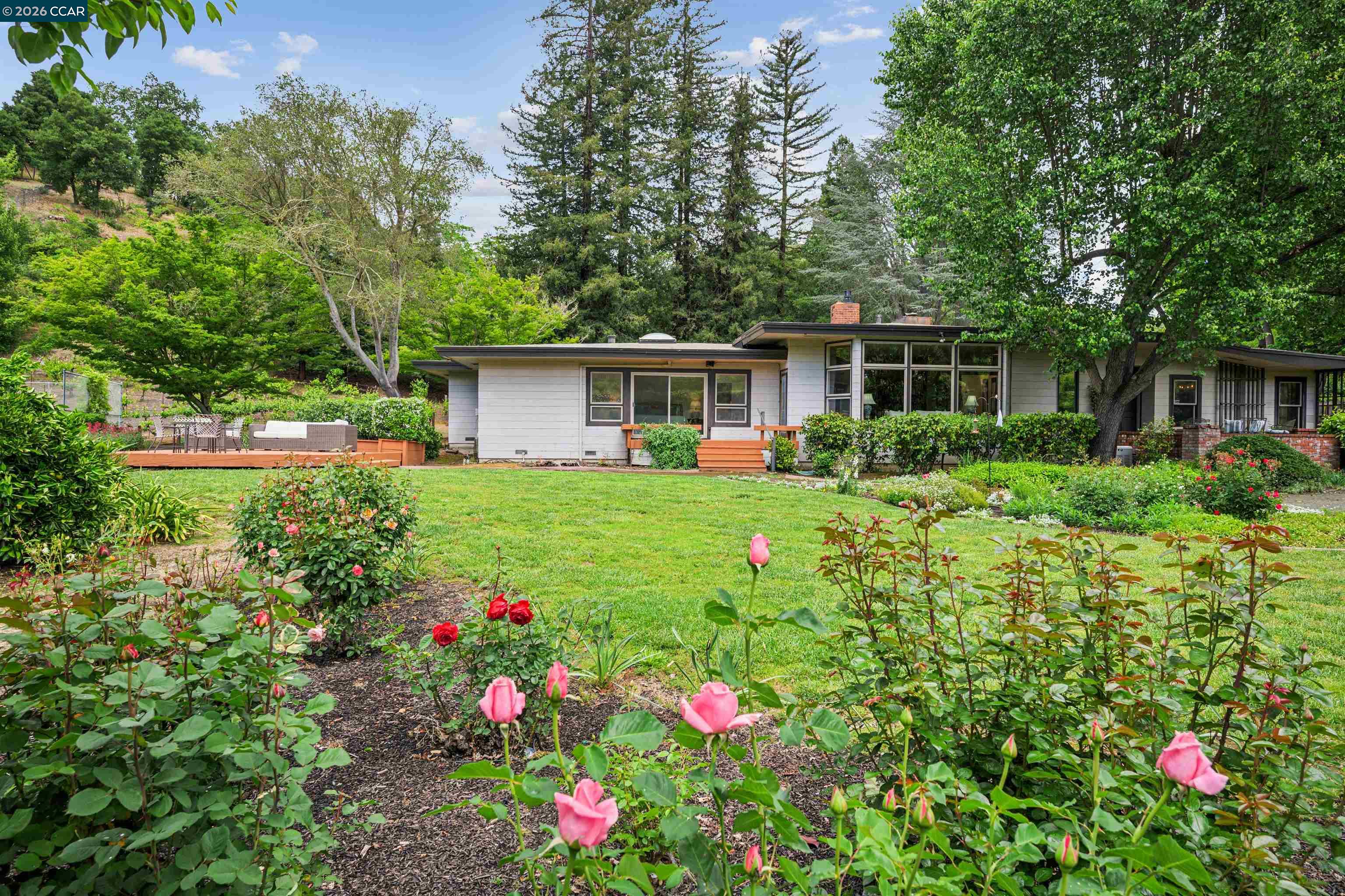 3814 Happy Valley Rd