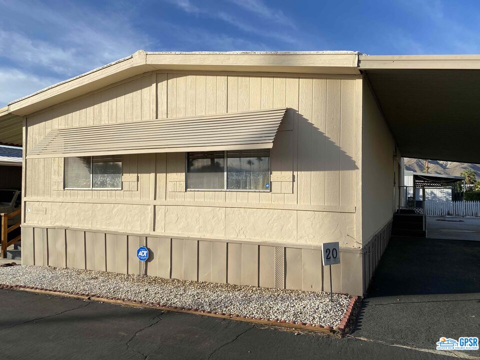 18555 Roberts Rd Unit: 20