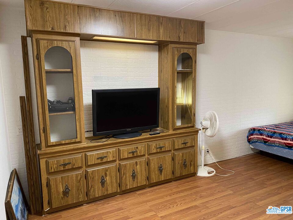 18555 Roberts Rd Unit: 20