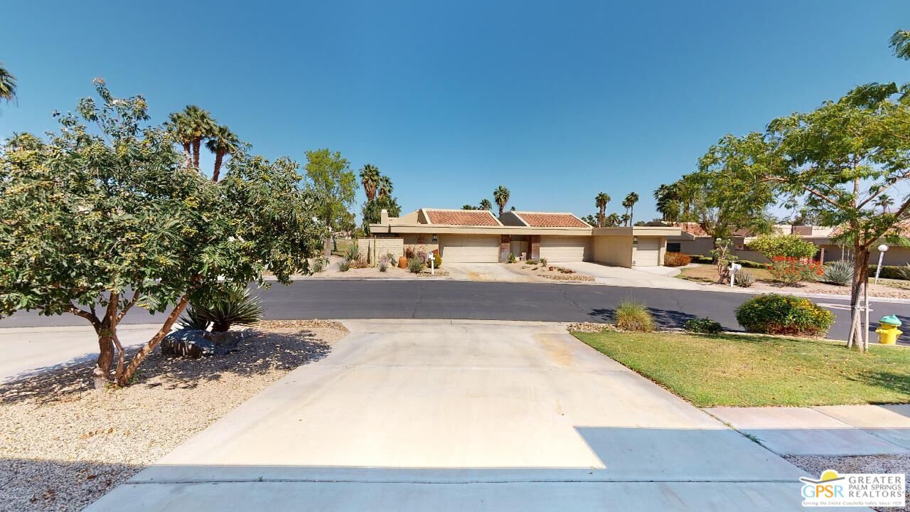 67955 Seven Oaks Dr