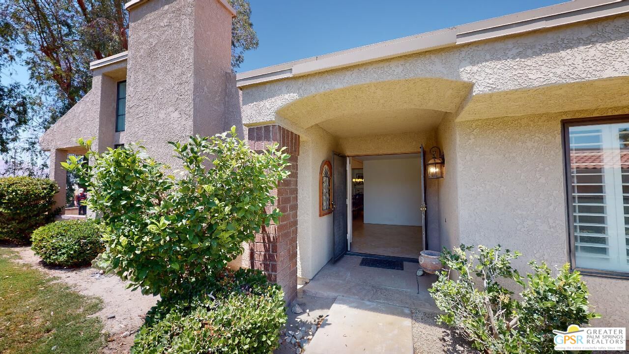67955 Seven Oaks Dr