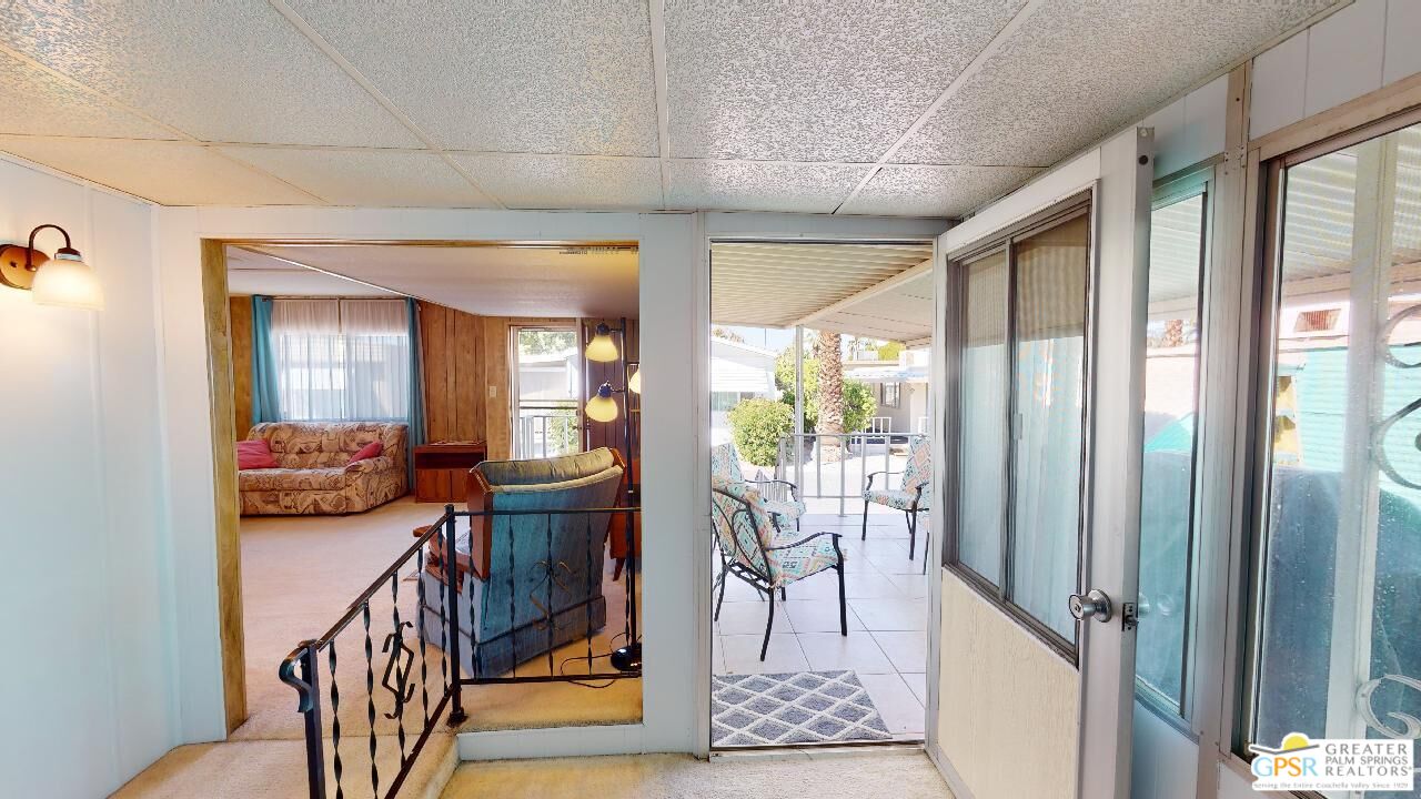 3 Coolidge Dr