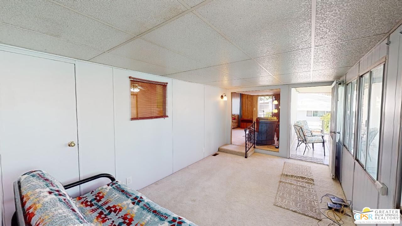 3 Coolidge Dr