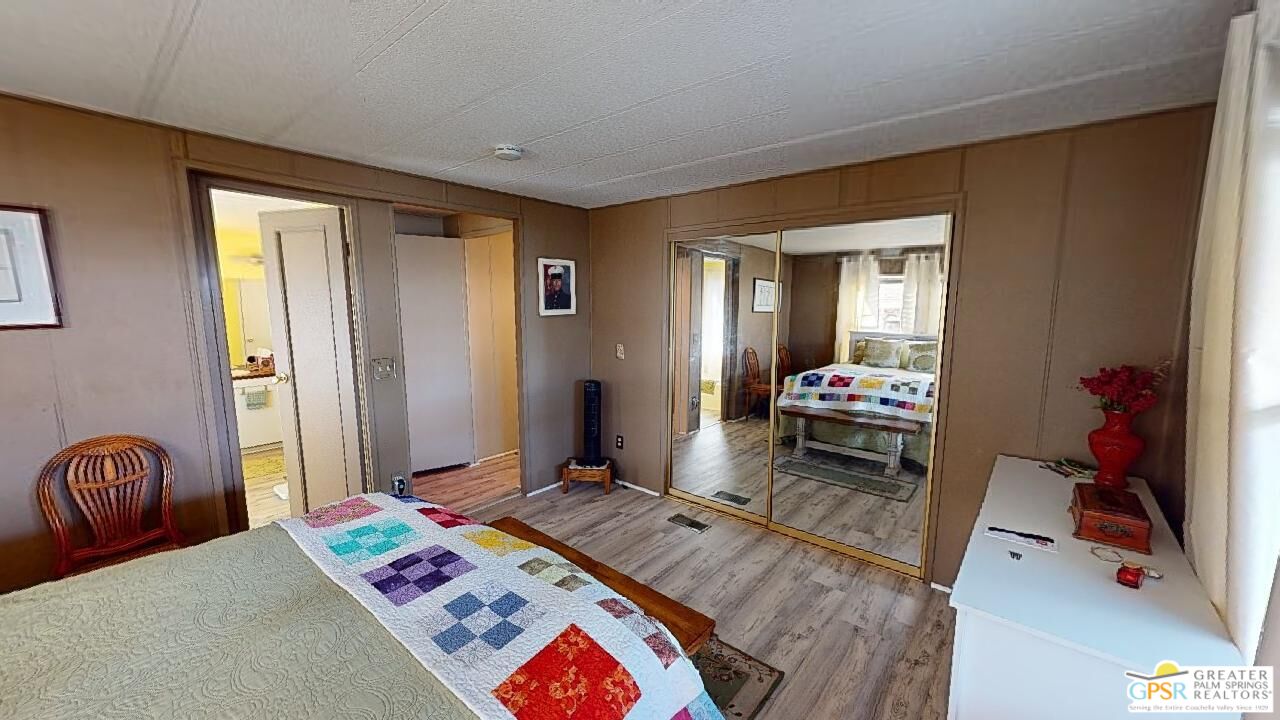 246 Laredo Dr
