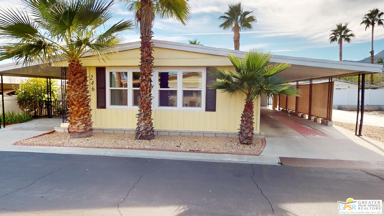 246 Laredo Dr