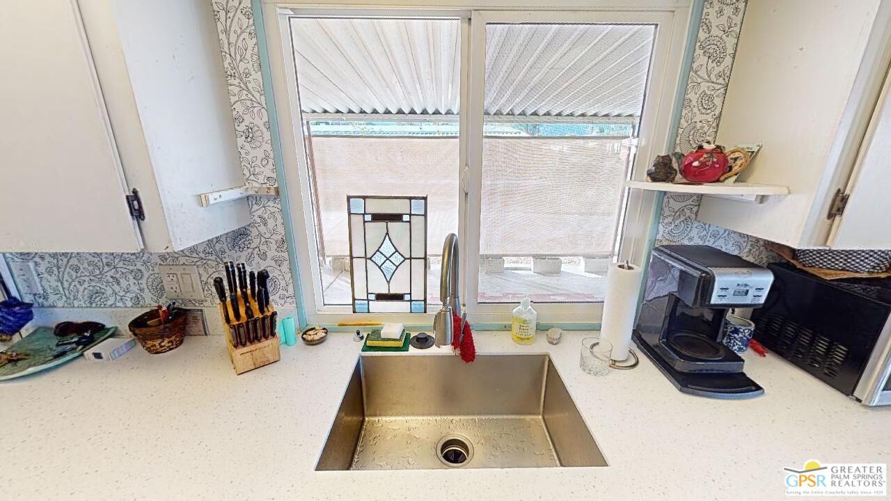 246 Laredo Dr