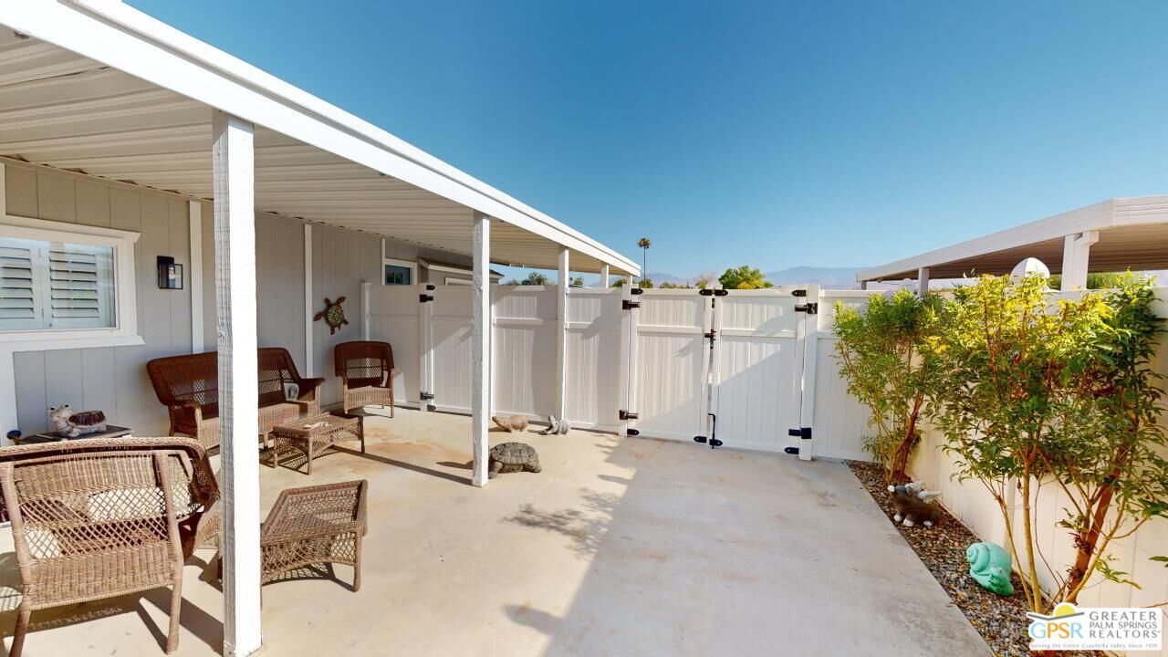 73374 Adobe Springs Dr
