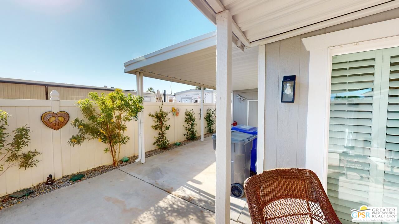 73374 Adobe Springs Dr