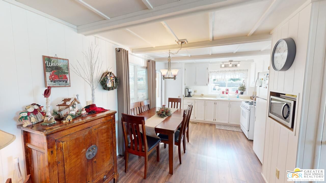 18555 Roberts Rd Unit: 143