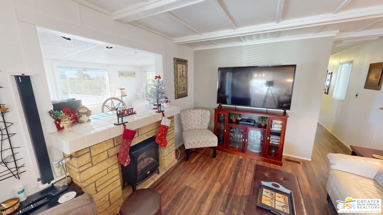 18555 Roberts Rd Unit: 143