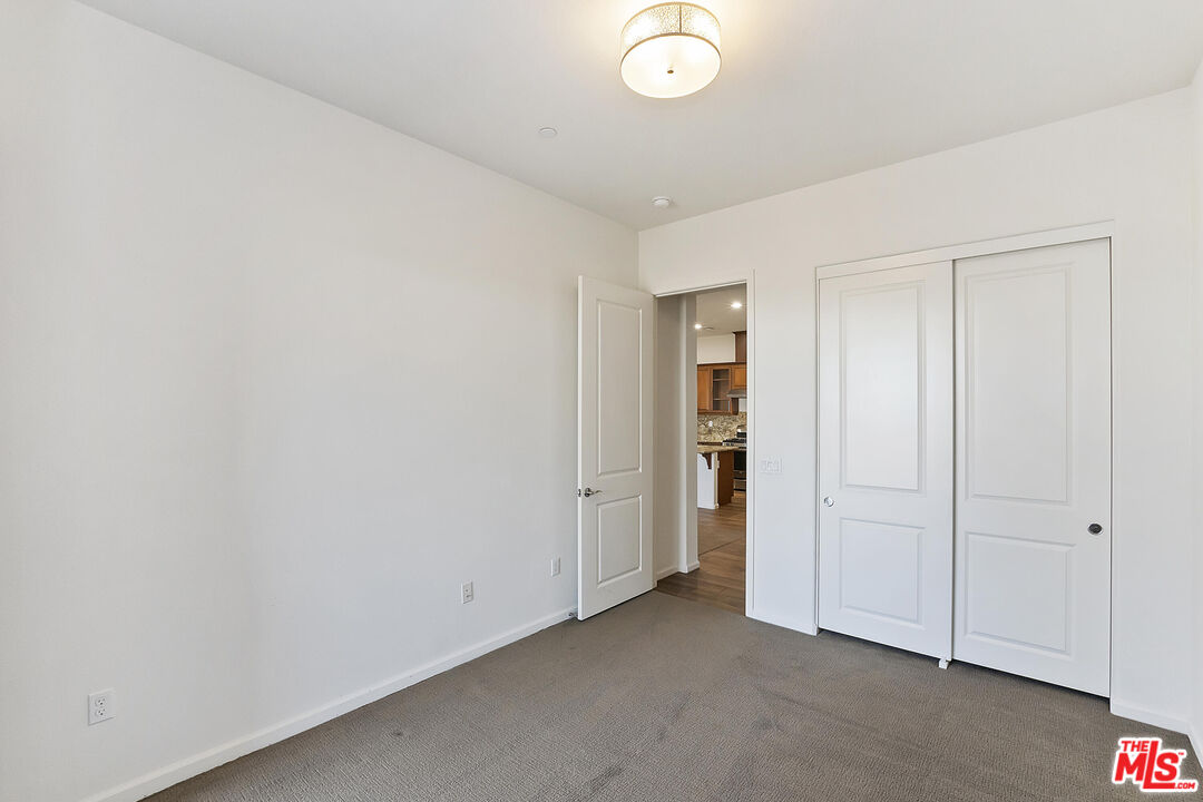 2207 Via Calderia