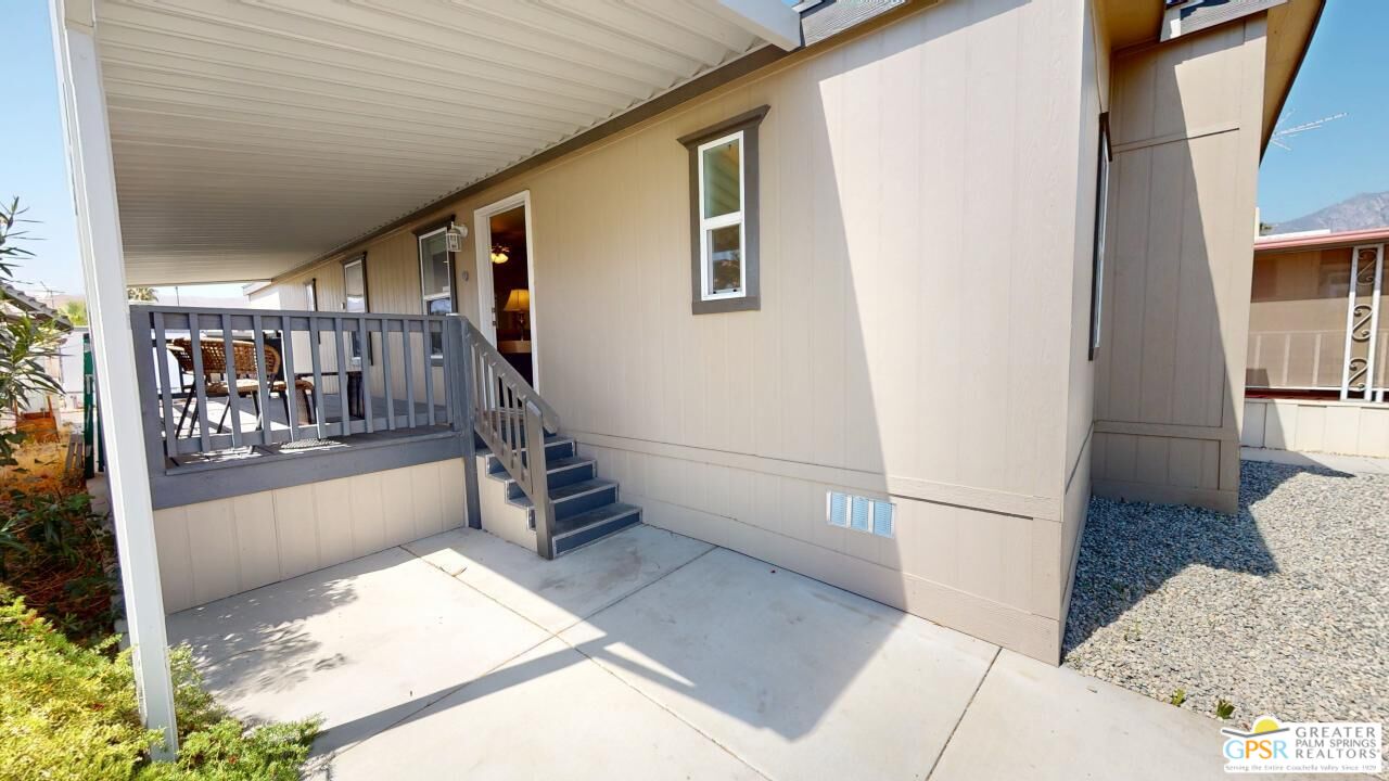 5 Garfield Dr
