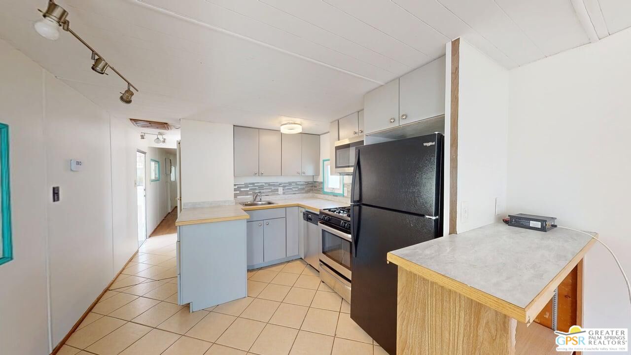 15 Mckinley Dr