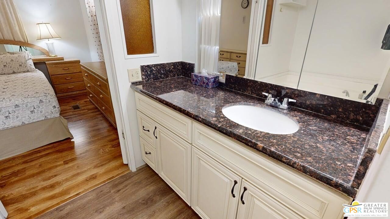 18555 Roberts Rd Unit: 59