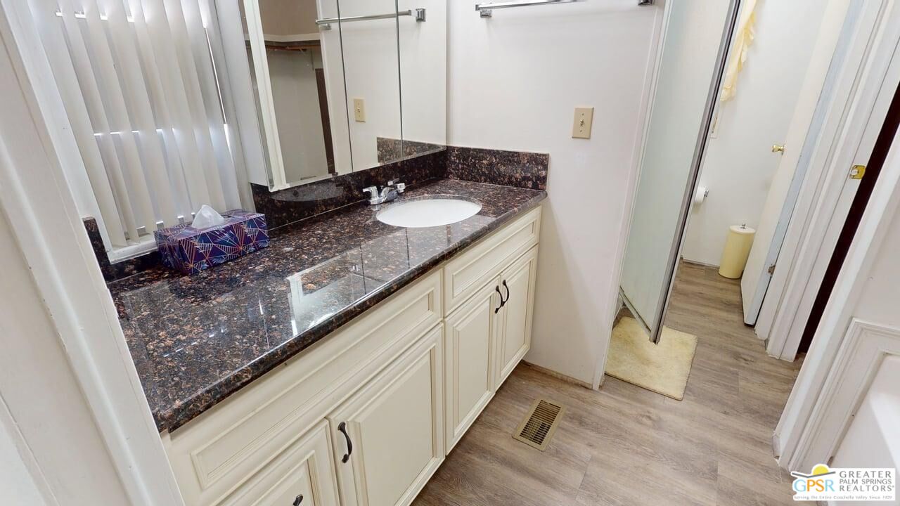 18555 Roberts Rd Unit: 59