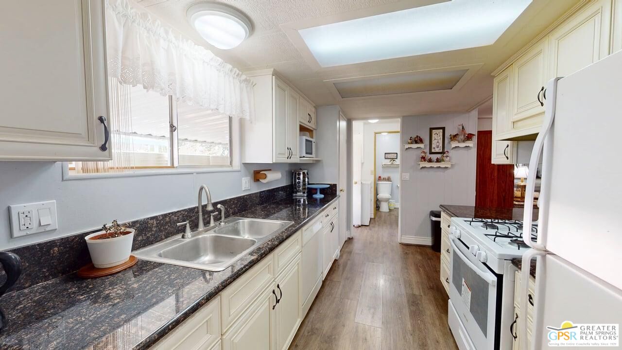 18555 Roberts Rd Unit: 59