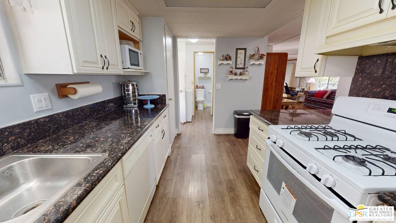 18555 Roberts Rd Unit: 59