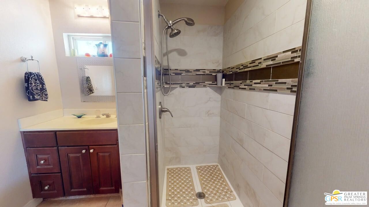 14701 Old Morongo Rd