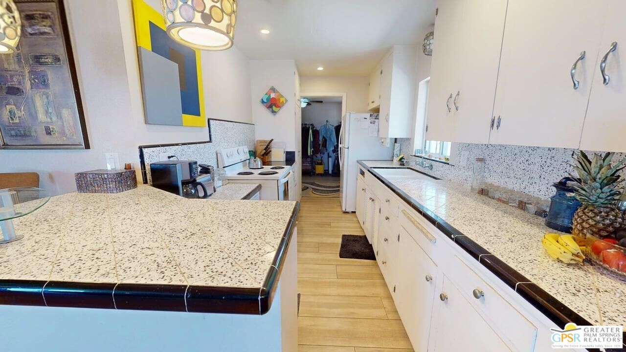 14701 Old Morongo Rd