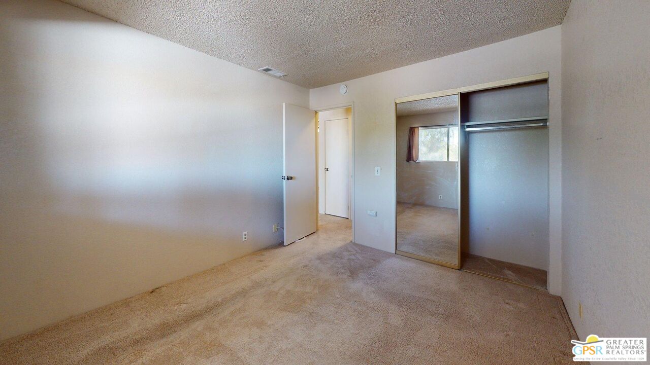 2857 N Los Felices Rd Unit: 210