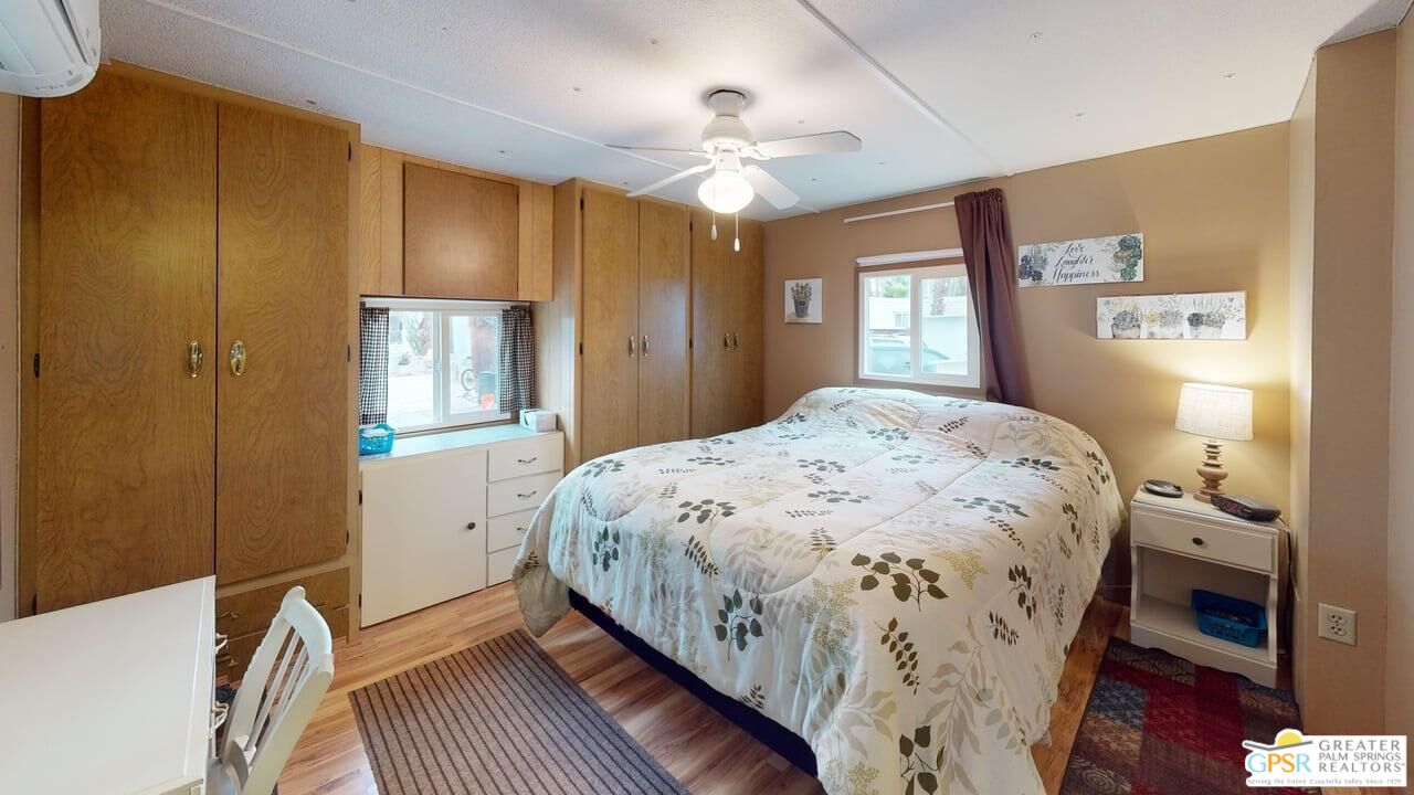 14 Garfield Dr