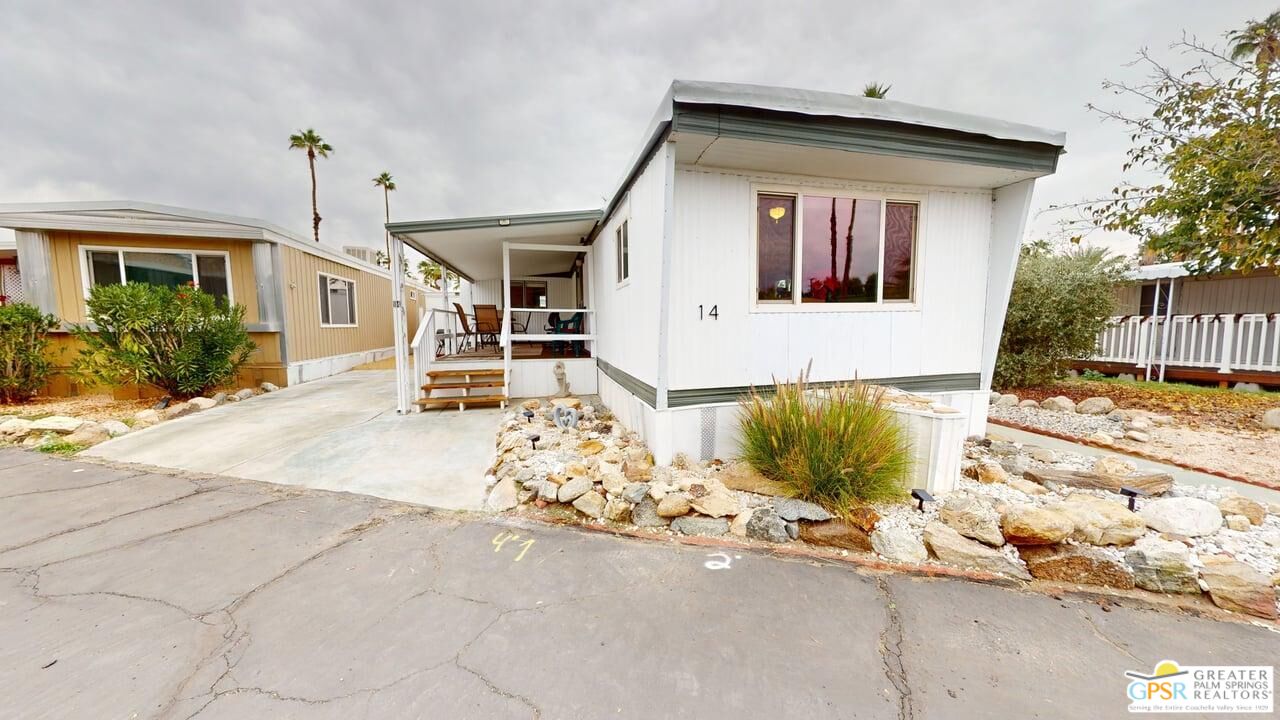 14 Garfield Dr