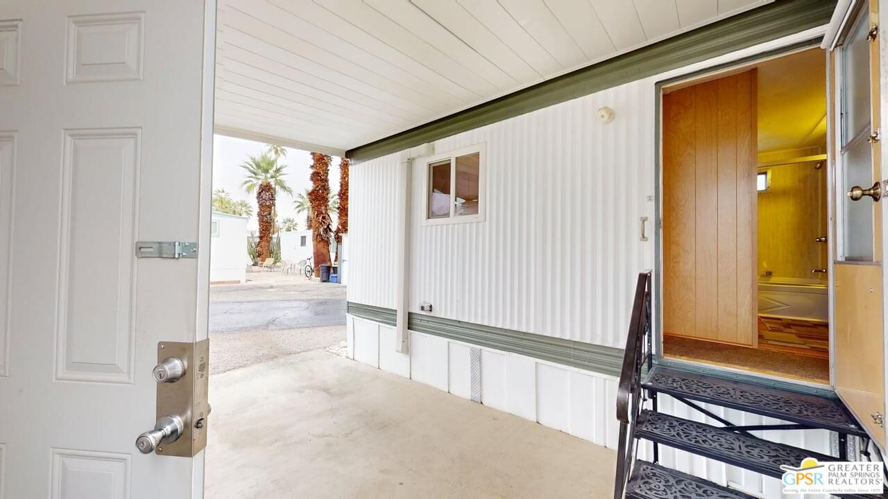14 Garfield Dr