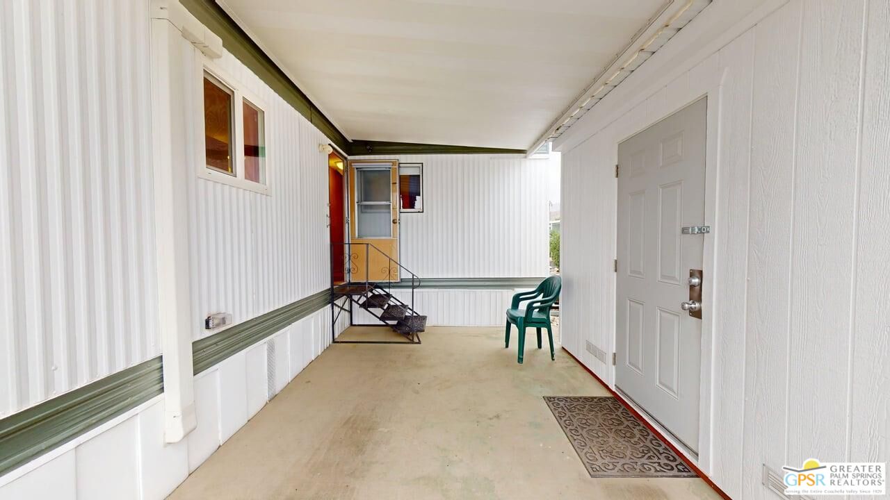 14 Garfield Dr