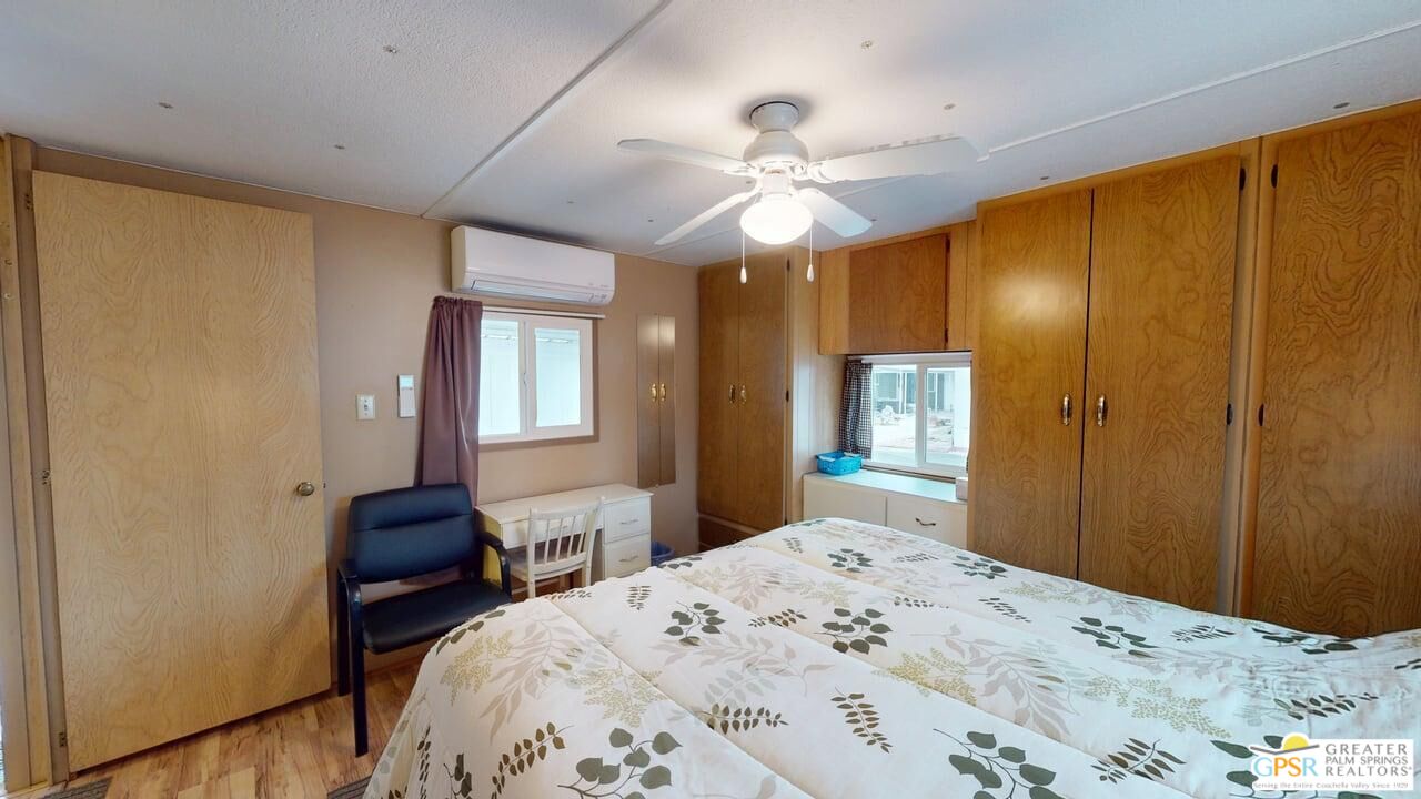 14 Garfield Dr