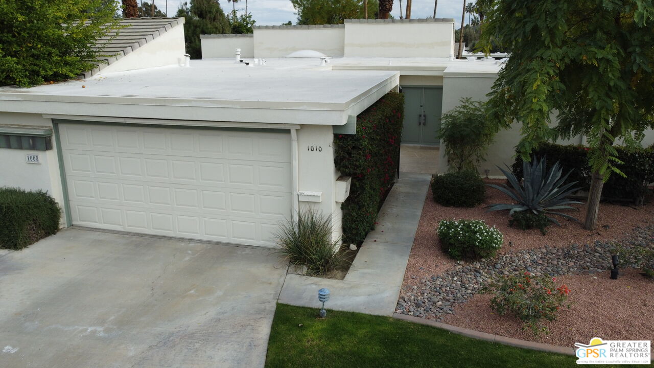 1010 Saint George Cir