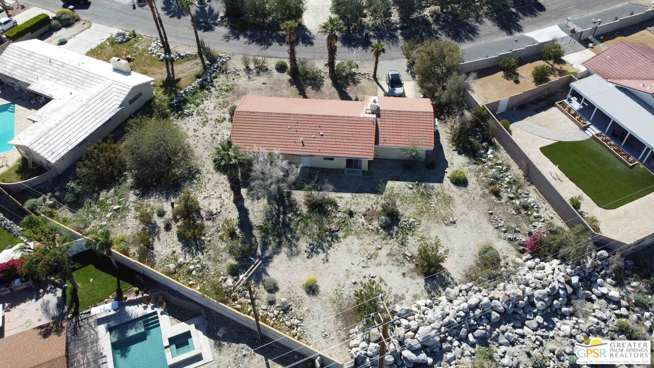 2780 N Girasol Ave