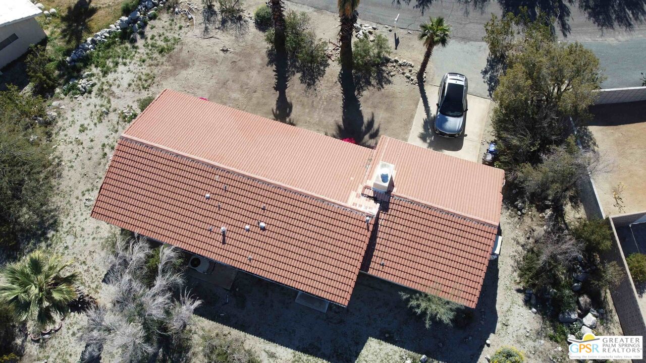 2780 N Girasol Ave