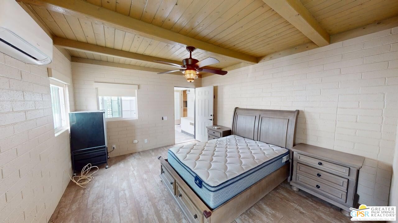 70260 Highway 111 Unit: 124