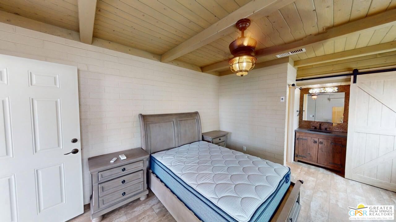 70260 Highway 111 Unit: 124