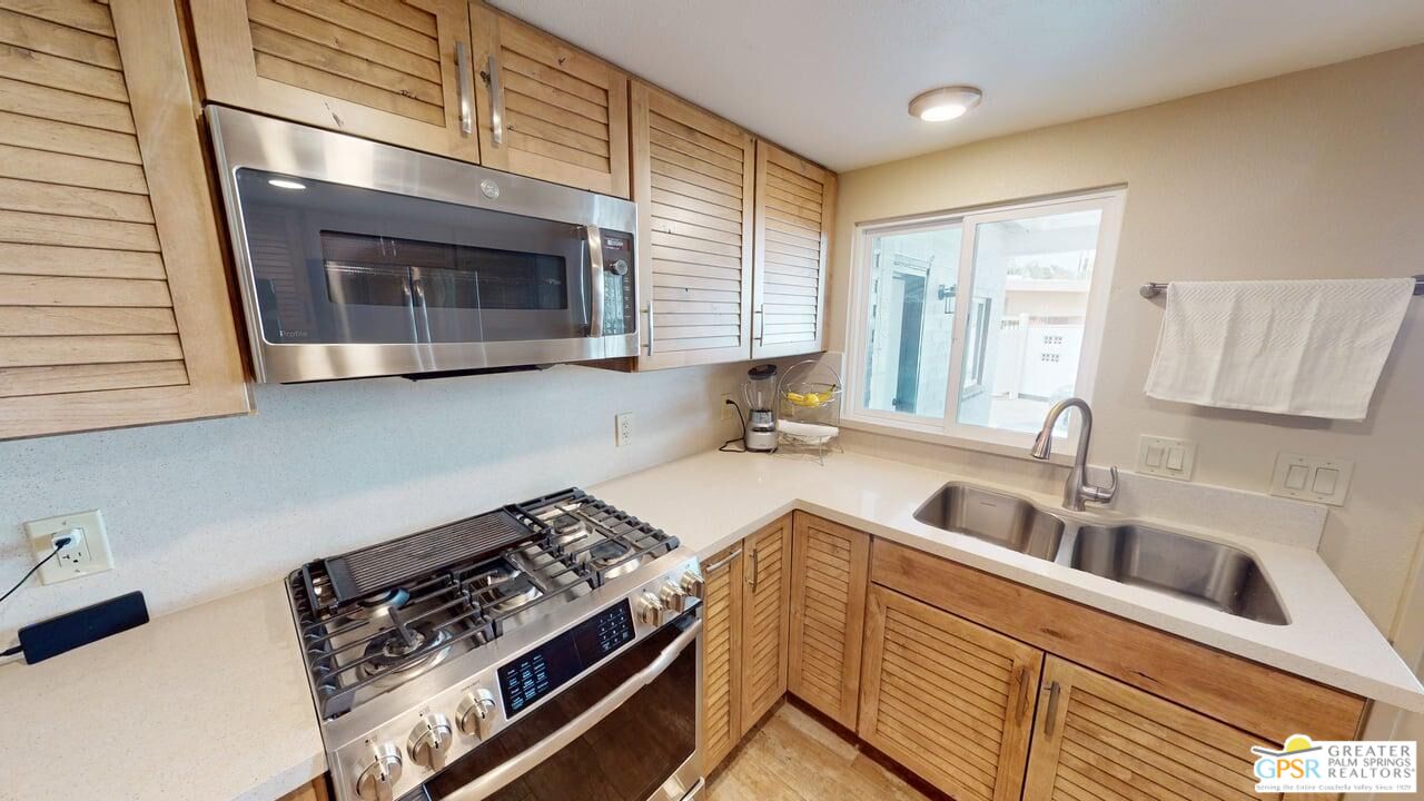 70260 Highway 111 Unit: 124