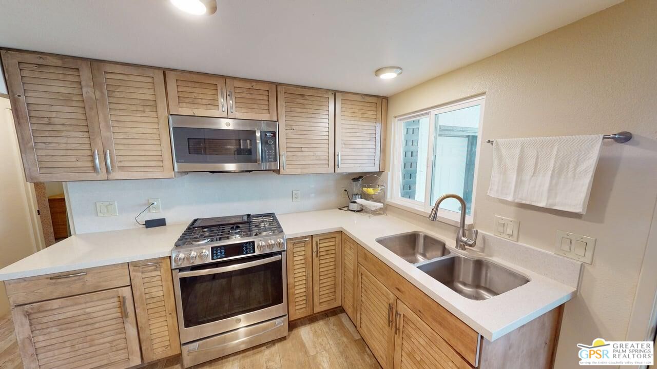 70260 Highway 111 Unit: 124