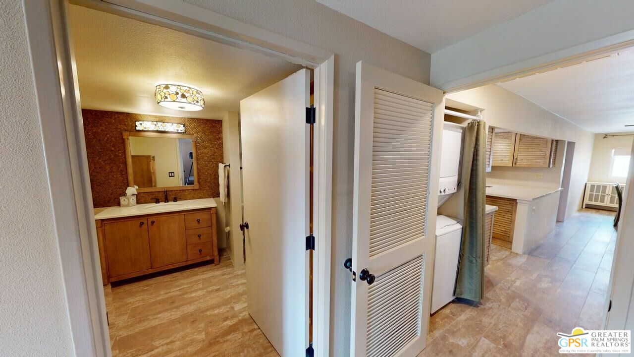 70260 Highway 111 Unit: 124
