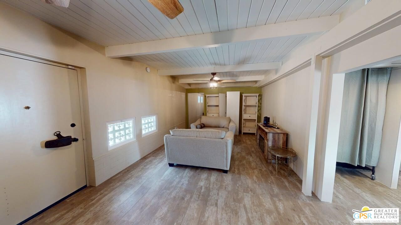 70260 Highway 111 Unit: 124
